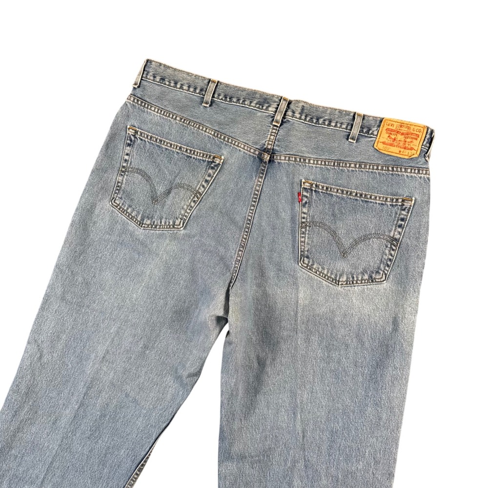 Levi's 550 Relaxed Fit Y2K Dad Jeans Light Wash Distressed W44 L34‎